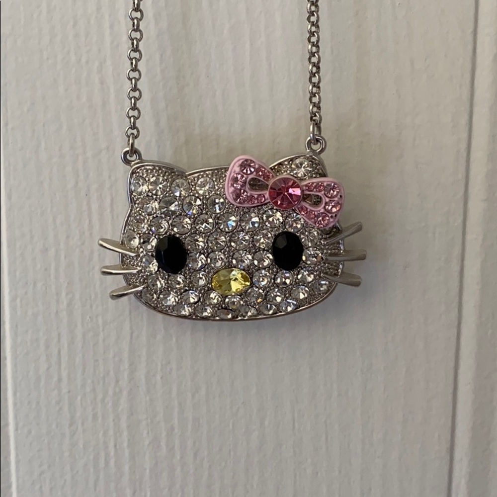 Hello Kitty necklace